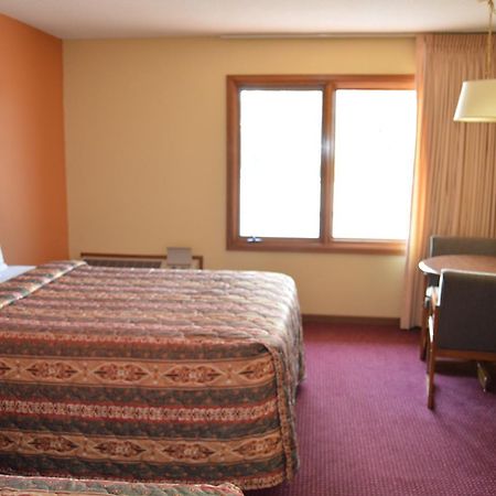 Old Towne Motel Westby Dış mekan fotoğraf
